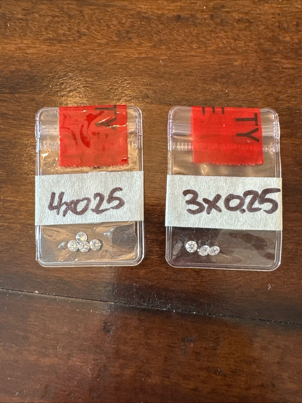 Lab Grown .25 Sealed Brand New 7 Stones